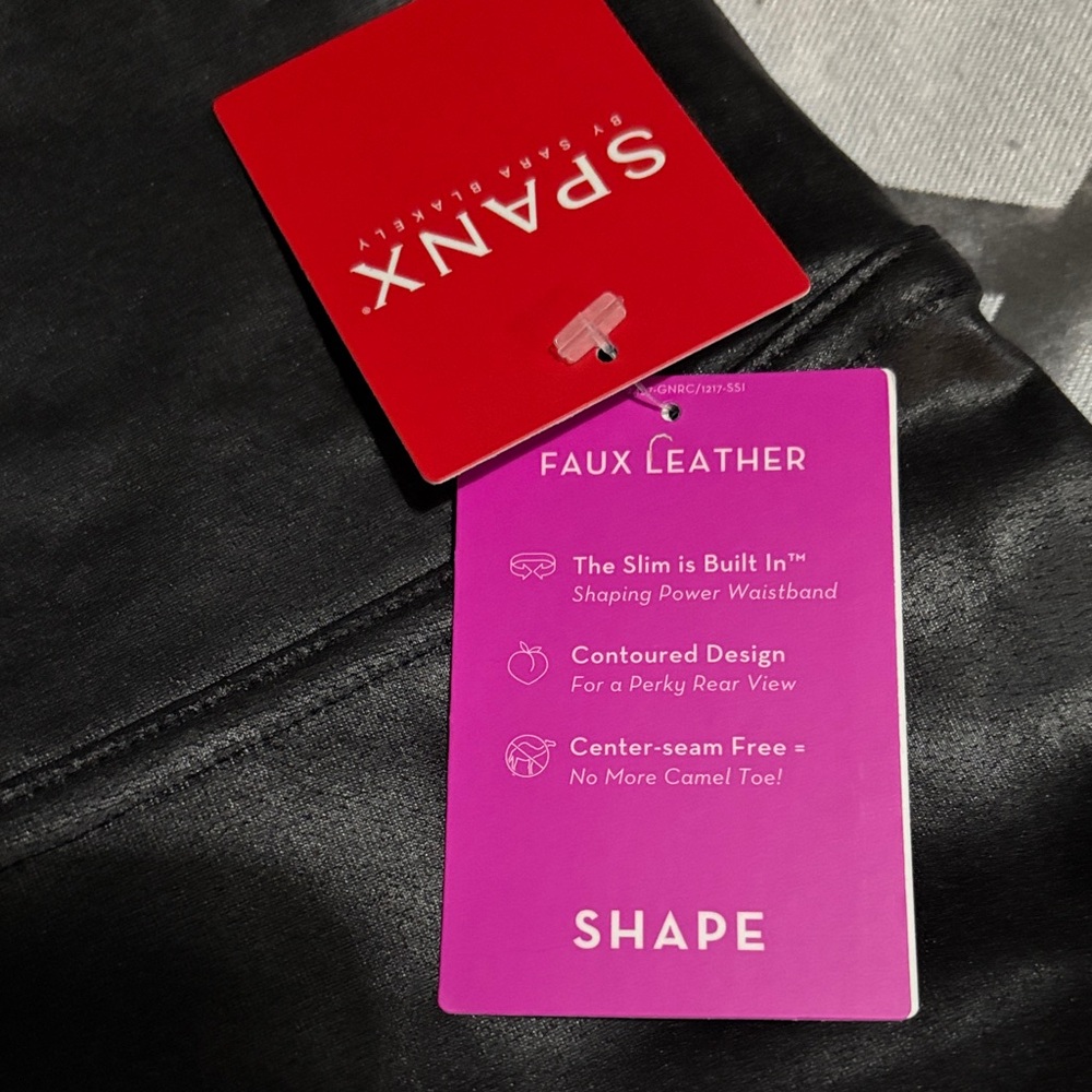 SPANX Shiny Black Faux Leather Leggings - Picture 4 of 7